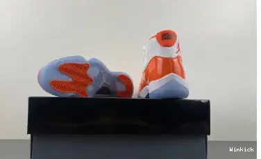Jordan ORANGE 202404031 11 Air 0623